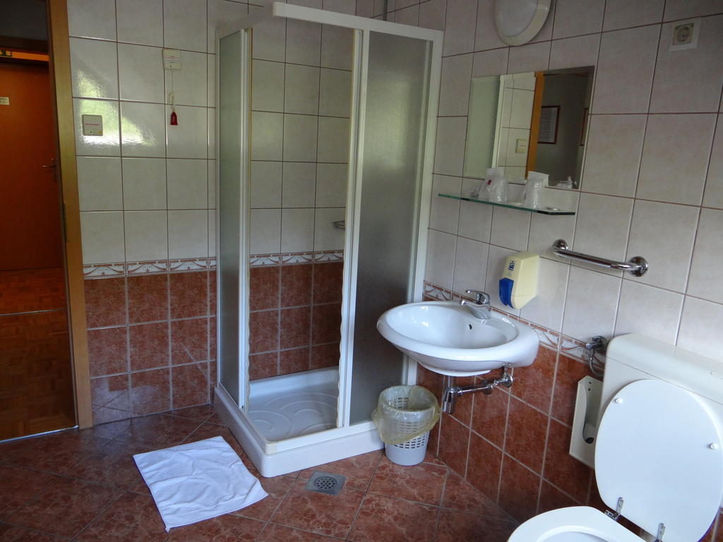Rooms Hochkraut Целе Номер фото